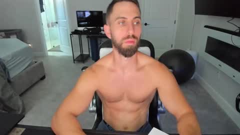 Snapshot of jakeorion chatting on May 23, 8:46 pm Jake Orion online show from May 23, 8:46 pm