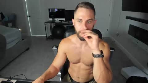 Snapshot of jakeorion chatting on June 29, 4:29 pm Jake Orion online show from June 29, 4:29 pm