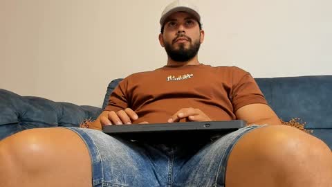 JakeSkye online show from December 18, 2:10 am