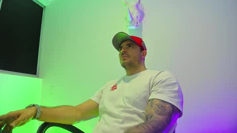 jakestone_1 online show from February 15, 6:15 pm