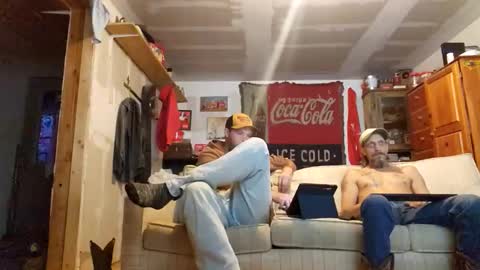 Snapshot of jakesway chatting on February 6, 12:37 am jakesway online show from February 6, 12:37 am