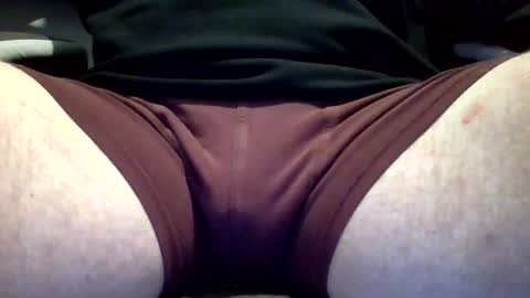 jakieg010 online show from March 6, 3:36 am