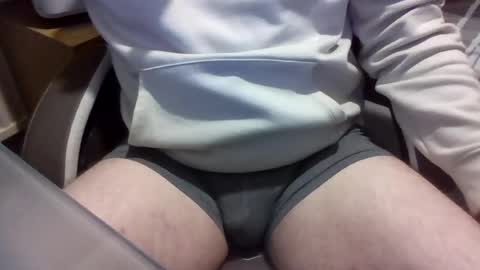 jakieg010 online show from July 17, 12:06 am