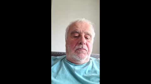 Snapshot of jakob81100 chatting on June 9, 12:39 pm jakob81100 online show from June 9, 12:39 pm