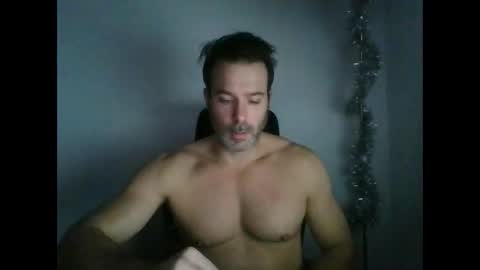 jam3s5959 online show from January 5, 9:25 pm