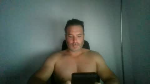 Snapshot of jam3s5959 chatting on July 2, 4:46 pm jam3s5959 online show from July 2, 4:46 pm