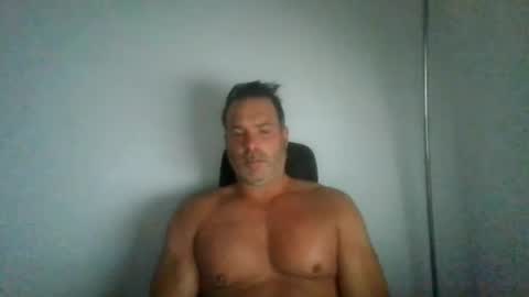 Snapshot of jam3s5959 chatting on July 20, 1:35 pm jam3s5959 online show from July 20, 1:35 pm