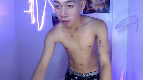 Snapshot of jam_bigcock69 chatting on May 16, 8:00 am Jam online show from May 16, 8:00 am
