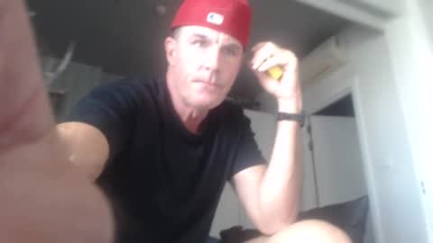 Snapshot of jam_on_it chatting on December 28, 3:15 am JAM online show from December 28, 3:15 am