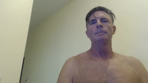 Snapshot of jam_on_it chatting on March 9, 6:28 am JAM online show from March 9, 6:28 am