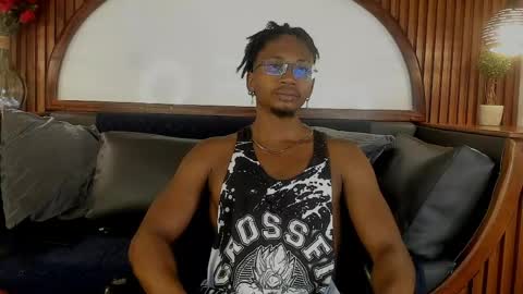   online show from April 14, 8:26 pm