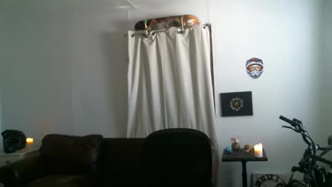 jambu32 online show from April 7, 7:14 pm