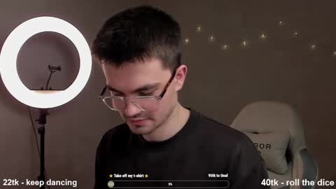 Hey there Im Jame online show from March 1, 3:10 am