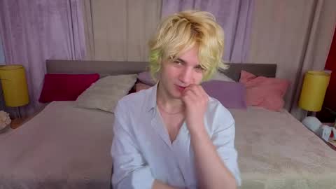 JameMiller online show from April 10, 6:29 am