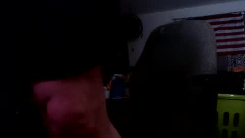 Snapshot of james30cup chatting on January 12, 8:46 am what you in too online show from January 12, 8:46 am