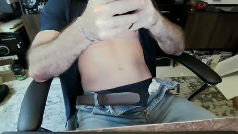 Snapshot of james484444 chatting on June 9, 5:24 pm james484444 online show from June 9, 5:24 pm