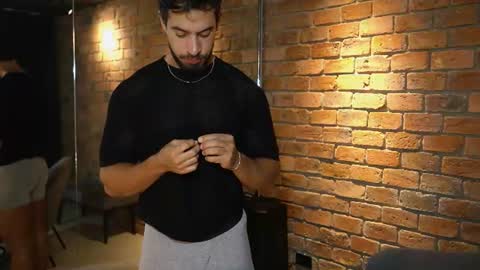 Snapshot of james_axel chatting on July 12, 2:41 pm James Axel online show from July 12, 2:41 pm