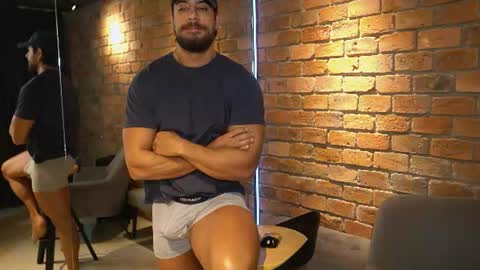 Snapshot of james_axel chatting on July 23, 2:48 pm James Axel online show from July 23, 2:48 pm