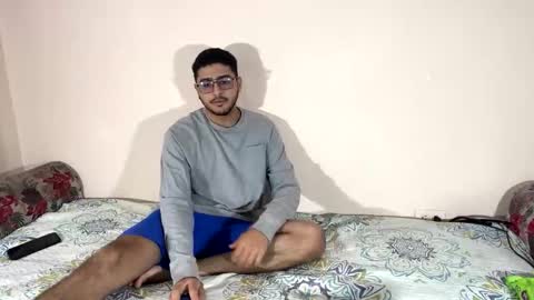 james_chez online show from May 13, 2:47 pm