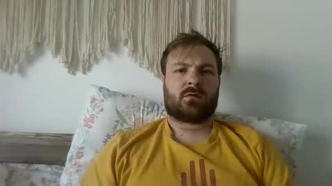 Snapshot of james_heron chatting on June 6, 9:36 am James Heron online show from June 6, 9:36 am