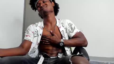 james_makony_1 online show from December 24, 4:30 pm