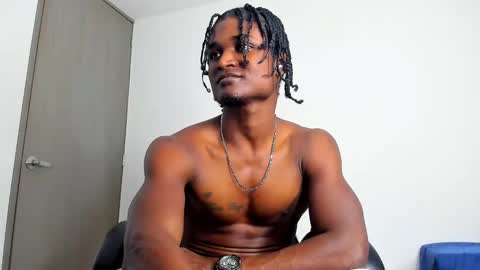 james_makony_1 online show from December 31, 3:23 am