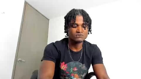 james_makony_1 online show from January 8, 4:12 am