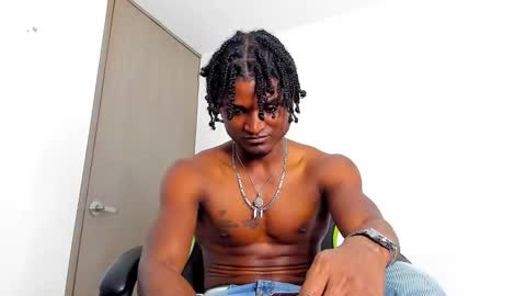 james_makony_1 online show from January 10, 5:05 am