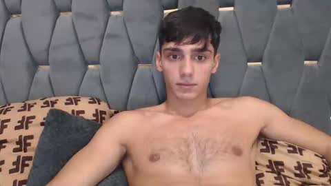 Snapshot of james_qss8 chatting on September 17, 12:07 pm James online show from September 17, 12:07 pm