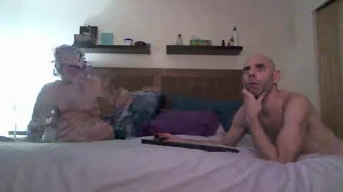 jamesagaineson online show from October 28, 7:01 am