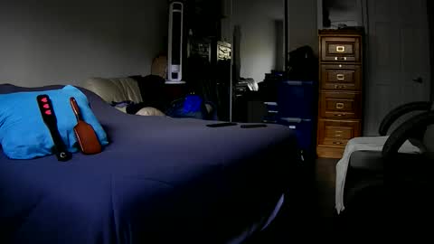 James Bondage online show from April 4, 6:16 pm