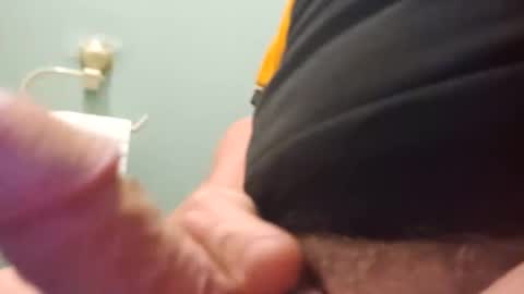 Snapshot of jameses19 chatting on February 10, 11:14 am jameses19 online show from February 10, 11:14 am