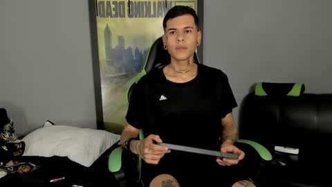 Snapshot of jamesinked_ chatting on March 12, 8:10 pm Jamesinked  online show from March 12, 8:10 pm