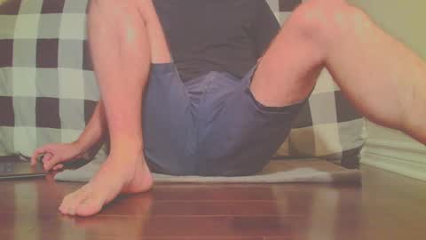 Snapshot of jamesknight57 chatting on September 28, 3:12 am James online show from September 28, 3:12 am