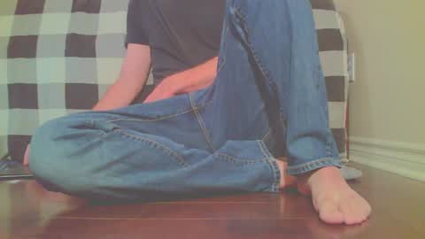 Snapshot of jamesknight57 chatting on October 12, 2:21 am James online show from October 12, 2:21 am