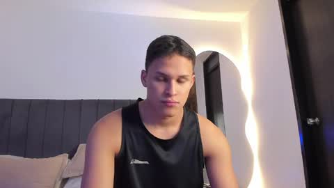 James Owenn online show from April 5, 3:04 am