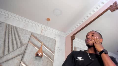 Snapshot of jamesparck chatting on January 15, 2:13 pm James online show from January 15, 2:13 pm