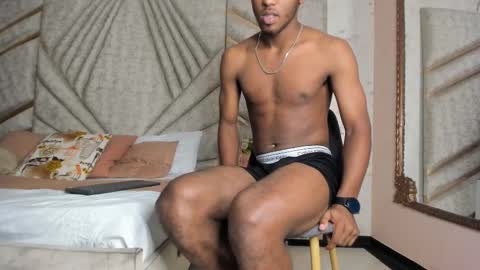 Snapshot of jamesparck chatting on February 12, 3:27 pm James online show from February 12, 3:27 pm