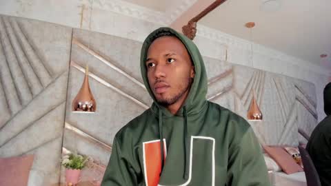 Snapshot of jamesparck chatting on March 8, 12:20 pm James online show from March 8, 12:20 pm