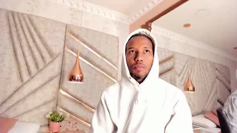 Snapshot of jamesparck chatting on March 11, 12:17 pm James online show from March 11, 12:17 pm