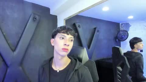 jamess_carterr_ online show from March 4, 3:34 am