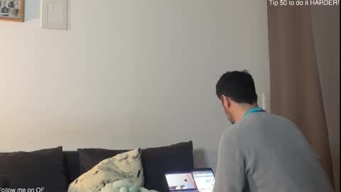 Snapshot of jamesvoper466 chatting on December 21, 8:27 pm jamesvoper466 online show from December 21, 8:27 pm