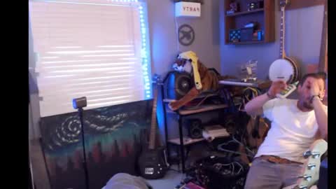 Jameswebbscope online show from April 20, 10:22 pm