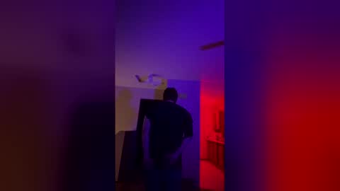 jameswolf777 online show from April 13, 6:19 am