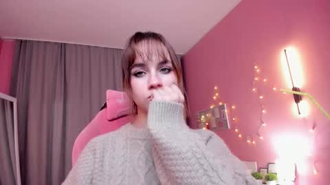 Snapshot of jamie_chung chatting on November 23, 1:16 am jamie_chung online show from November 23, 1:16 am