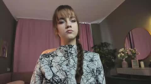 jamie_chung online show from February 8, 7:12 am