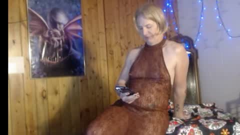 Jamie Bottoms online show from April 20, 12:19 pm