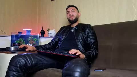 Snapshot of jamienoxus chatting on September 18, 7:10 am Robbie online show from September 18, 7:10 am