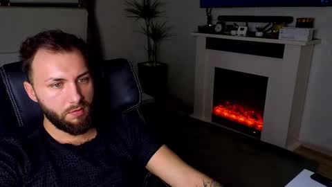 Robbie online show from February 3, 6:40 am