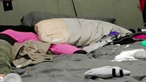 CDJamieSkye online show from December 13, 11:13 am